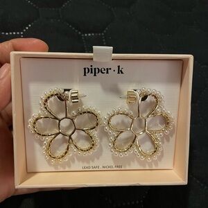 Piper Gold Floral Earrings with Pearls